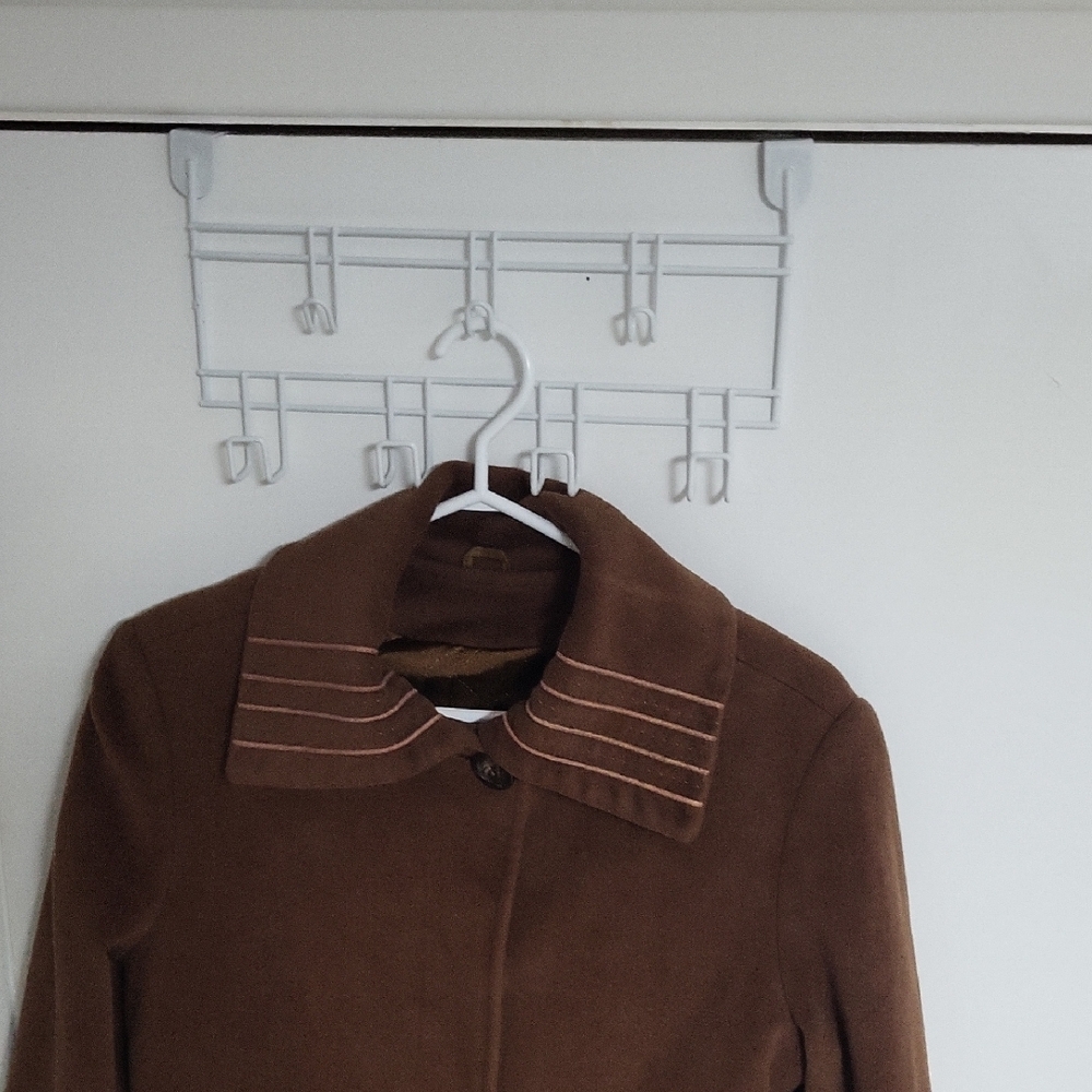 Elegant Brown Women's Coat - Picture 11 of 11